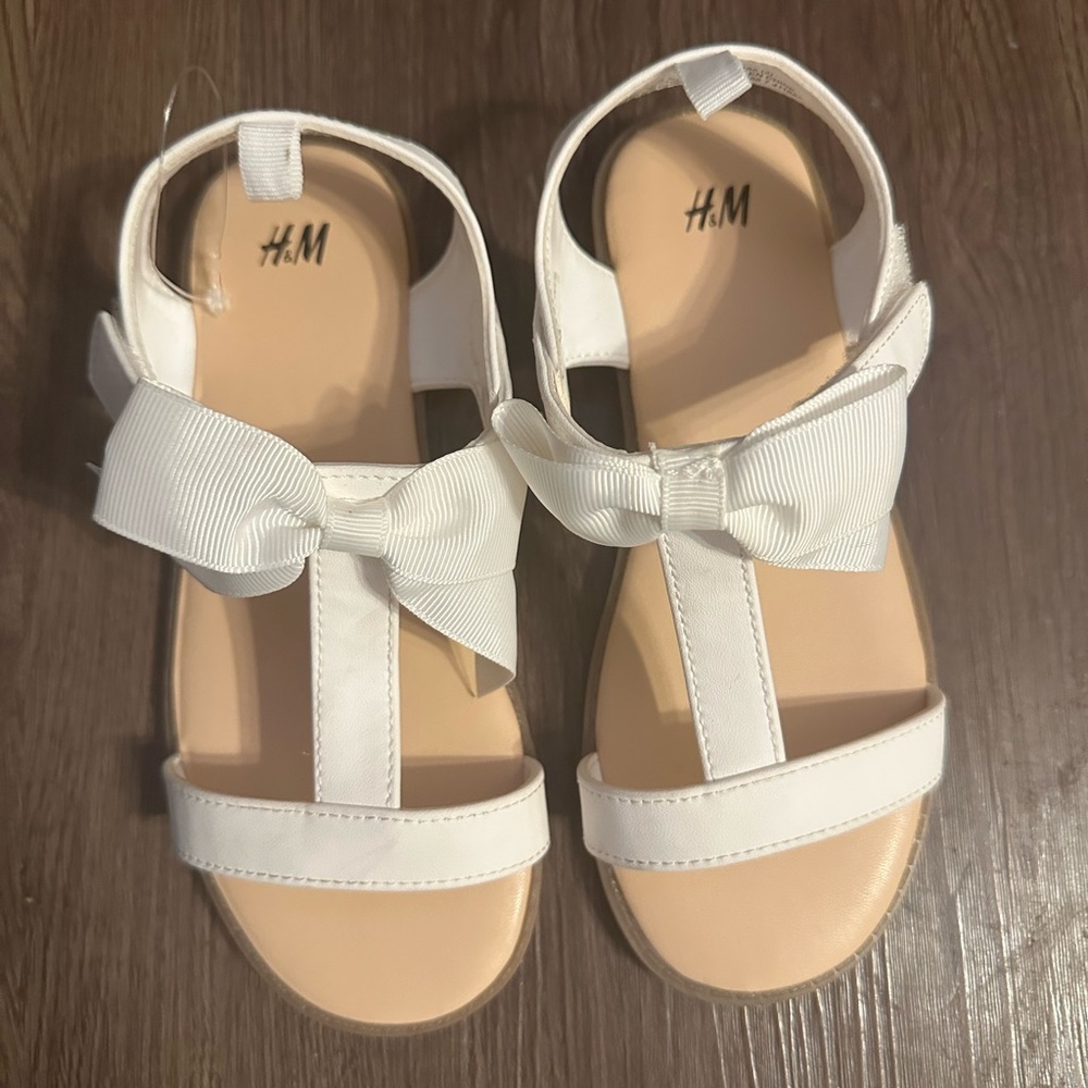 H&M Kids Cream Sandals with Bow